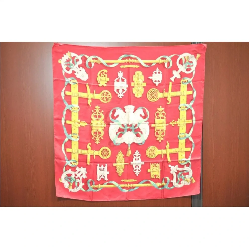 Authentic HERMES Carre 90 Scarf "FERRONNERIE" Silk Red F3516 - Picture 12 of 16